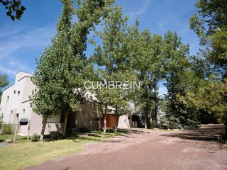 Foto 57 de Moderna casa en venta en La Campiña Barrio Privado