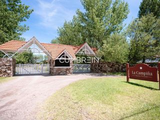 Foto 58 de Moderna casa en venta en La Campiña Barrio Privado