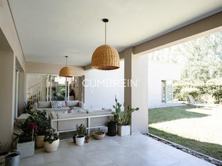 Foto 12 de Moderna casa en venta en La Campiña Barrio Privado