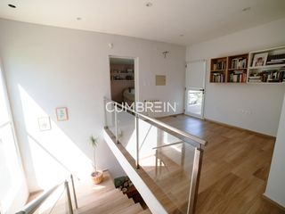 Foto 36 de Moderna casa en venta en La Campiña Barrio Privado