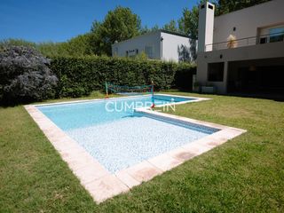 Foto 51 de Moderna casa en venta en La Campiña Barrio Privado
