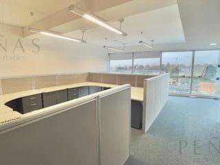 Foto 8 de IMPECABLE PISO ENTERO OFICINA 215 m2 EN NUÑEZ / BELGRANO  -