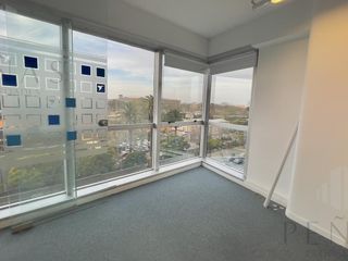 Foto 15 de IMPECABLE PISO ENTERO OFICINA 215 m2 EN NUÑEZ / BELGRANO  -