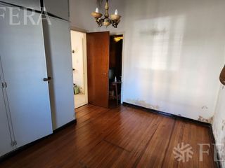 Foto 16 de Venta de casa 3 ambientes con jardin y cochera en Quilmes