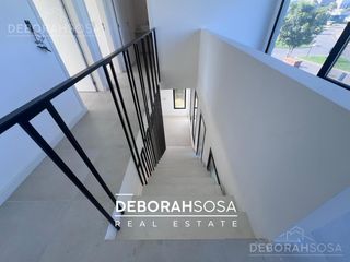 Foto 13 de Casa en  Venta  4 ambientes  con Pileta  Puertos Escobar Zona Norte