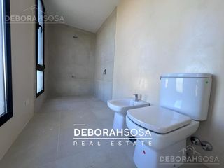 Foto 26 de Casa en  Venta  4 ambientes  con Pileta  Puertos Escobar Zona Norte