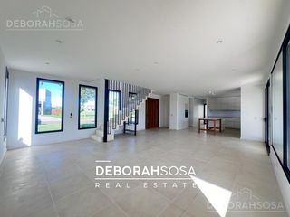 Foto 7 de Casa en  Venta  4 ambientes  con Pileta  Puertos Escobar Zona Norte
