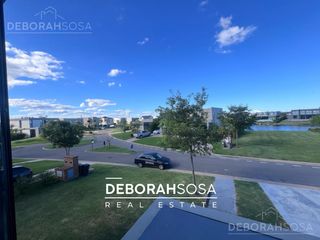 Foto 32 de Casa en  Venta  4 ambientes  con Pileta  Puertos Escobar Zona Norte
