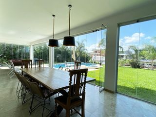 Foto 37 de Venta Casa Al Rio en El Yacht Nordelta Tigre