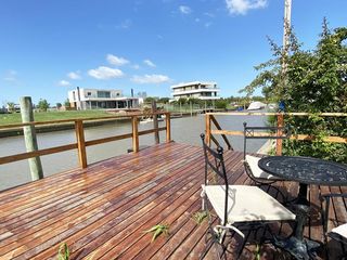 Foto 48 de Venta Casa Al Rio en El Yacht Nordelta Tigre