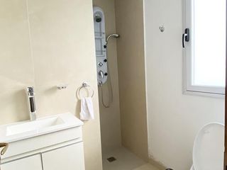 Foto 13 de Venta Casa Al Rio en El Yacht Nordelta Tigre