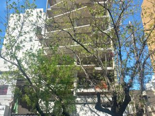 Foto 5 de Departamento en piso de categoria con 75 m2 totales en Lomas de Zamora