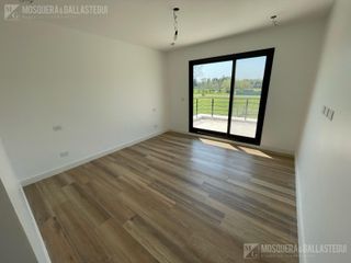Foto 18 de Casa en venta en  Chateau