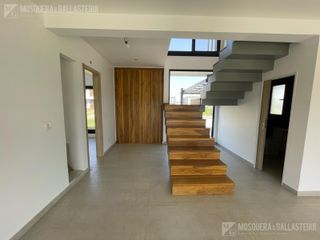Foto 14 de Casa en venta en  Chateau