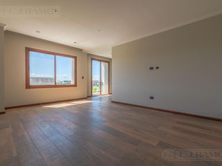 Foto 48 de Casa en oportunidad al costo! Barrio Riberas, PUERTOS / ESCOBAR