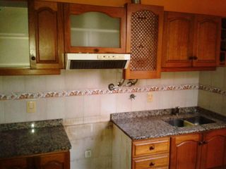 Foto 2 de Departamento - Lomas De Zamora