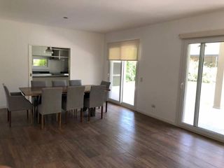 Foto 6 de CASA A LA VENTA PARA MUDARSE YA!!!