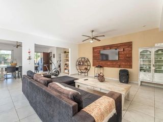 Foto 2 de Casa en el barrio privado Los Arenales - Ingeniero Maschwitz - Escobar