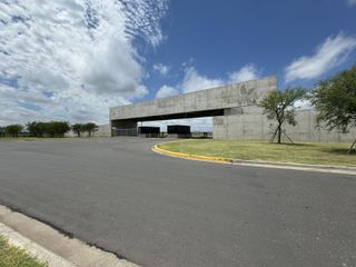 Foto 19 de Terreno con frente Sur y fondo al reservorio en Vida Club de Campo - 110