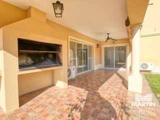 Foto 31 de Laguna del Sol. Espectacular casa 5 amb en lote de 827 m²