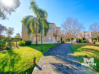 Foto 69 de Laguna del Sol. Espectacular casa 5 amb en lote de 827 m²
