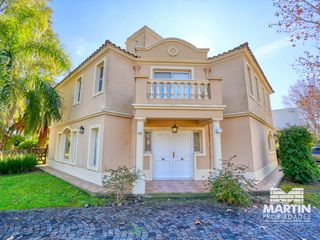 Foto 68 de Laguna del Sol. Espectacular casa 5 amb en lote de 827 m²
