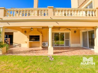 Foto 32 de Laguna del Sol. Espectacular casa 5 amb en lote de 827 m²