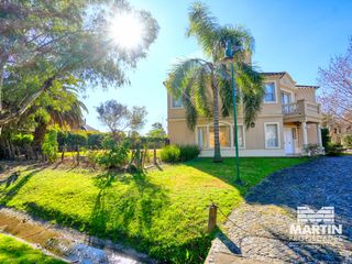 Foto 70 de Laguna del Sol. Espectacular casa 5 amb en lote de 827 m²