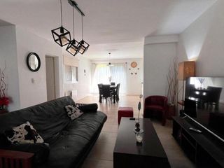 Foto 4 de Casa en alquiler - 3 Dormitorios 2 Baños - 214Mts2 - Del Viso