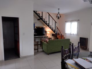 Foto 5 de Venta | Casa 4 Ambientes | Pileta y Quincho