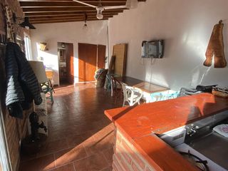 Foto 15 de Venta | Casa 4 Ambientes | Pileta y Quincho