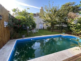 Foto 2 de Venta | Casa 4 Ambientes | Pileta y Quincho