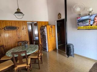Foto 4 de Departamento en venta - 2 Dormitorios 1 Baño - Cochera - 50Mts2 - Villa Gesell