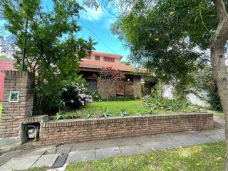Foto 2 de Venta Casa Tigre 5 Amb a Refaccionar - Oportunidad