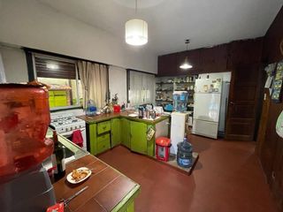 Foto 10 de Venta Casa Tigre 5 Amb a Refaccionar - Oportunidad