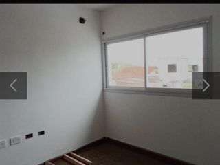 Foto 15 de Duplex a estrenar de 2 habitaciones, cochera y patio en Ringuelet