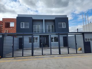 Foto 1 de Venta en Pozo Duplex 2 dormitorios  , Norma Fontenla- Barrio Terrazas del Neuquen