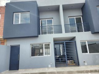 Foto 4 de Venta en Pozo Duplex 2 dormitorios  , Norma Fontenla- Barrio Terrazas del Neuquen