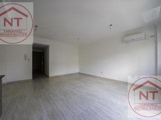 Foto 1 de DEPARTAMENTO DE 1 AMB CON BALCON AL FRENTE. MONTE CASTRO