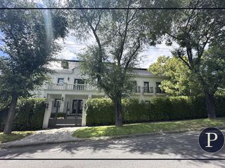 Foto 2 de Residencia de categoría en Los Troncos