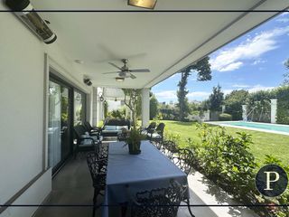 Foto 47 de Residencia de categoría en Los Troncos