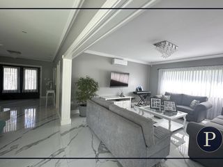 Foto 8 de Residencia de categoría en Los Troncos