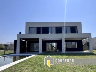 Foto 1 de CASA, VENTA, SAN MATIAS  LOTE al 1100, 5 AMBIENTES
