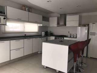 Foto 13 de CASA EN ALQUILER TEMPORAL  EN COSTA ESMERALDA RESIDENCIAL 1