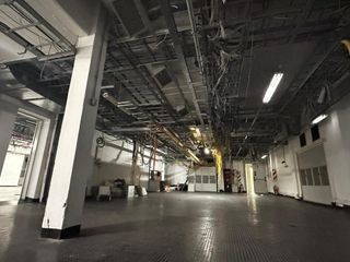 Foto 26 de Alquiler de Deposito con Oficinas en la calle Estado de Palestina al 900