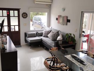 Foto 4 de Casa en  venta en Country del Banco Provincia, lote 298m2