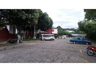 Foto 4 de VENTA CASA EN GIRON CONJUNTO PORTAL 2