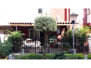Foto 1 de VENTA CASA EN GIRON CONJUNTO PORTAL 2