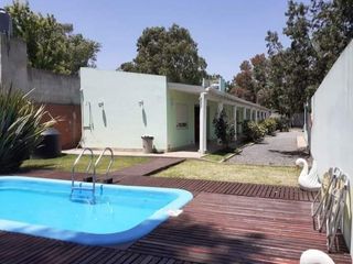 Foto 11 de Complejo en venta - 8 Dormitorios 7 Baños - Cochera - 860Mts2 - San Miguel del Monte