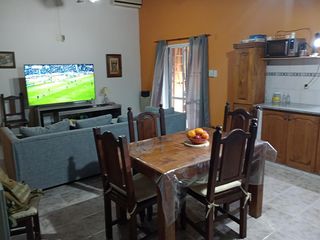 Foto 7 de Casa en venta - 4 Dormitorios 2 Baño - 400mts2 - La Plata